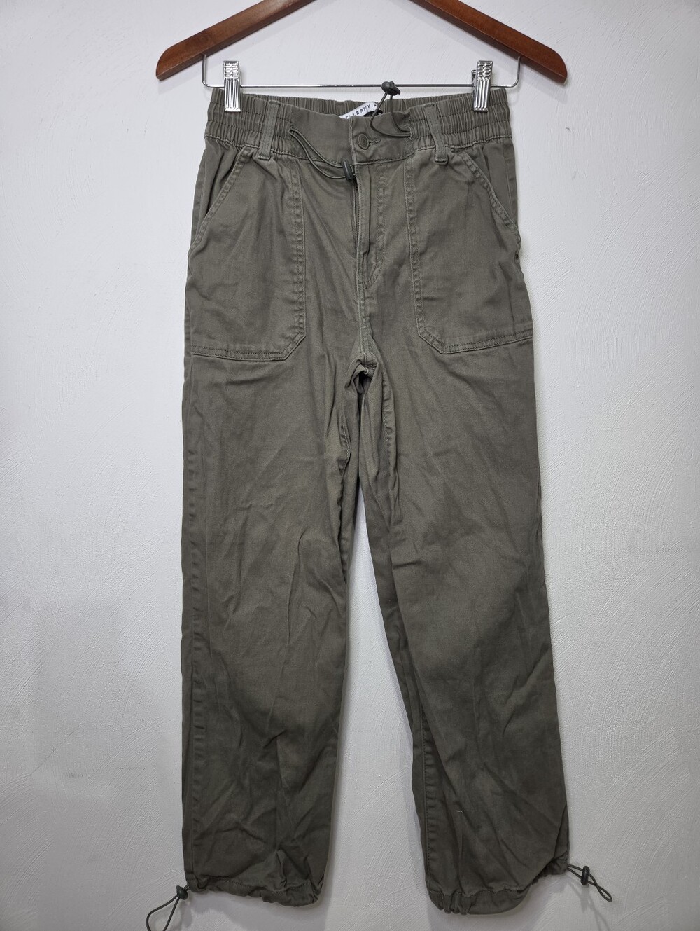 Celebrity Pink Dusty Olive Cargo Pants Size Small